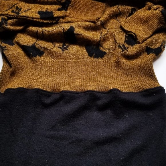 Retro Me Made Sweater Dress (S/M) - Picture 4 of 5